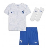 Maglie da calcio Francia Antoine Griezmann #7 Seconda Maglia Bambino Mondiali 2022 Manica Corta (+ Pantaloni corti)